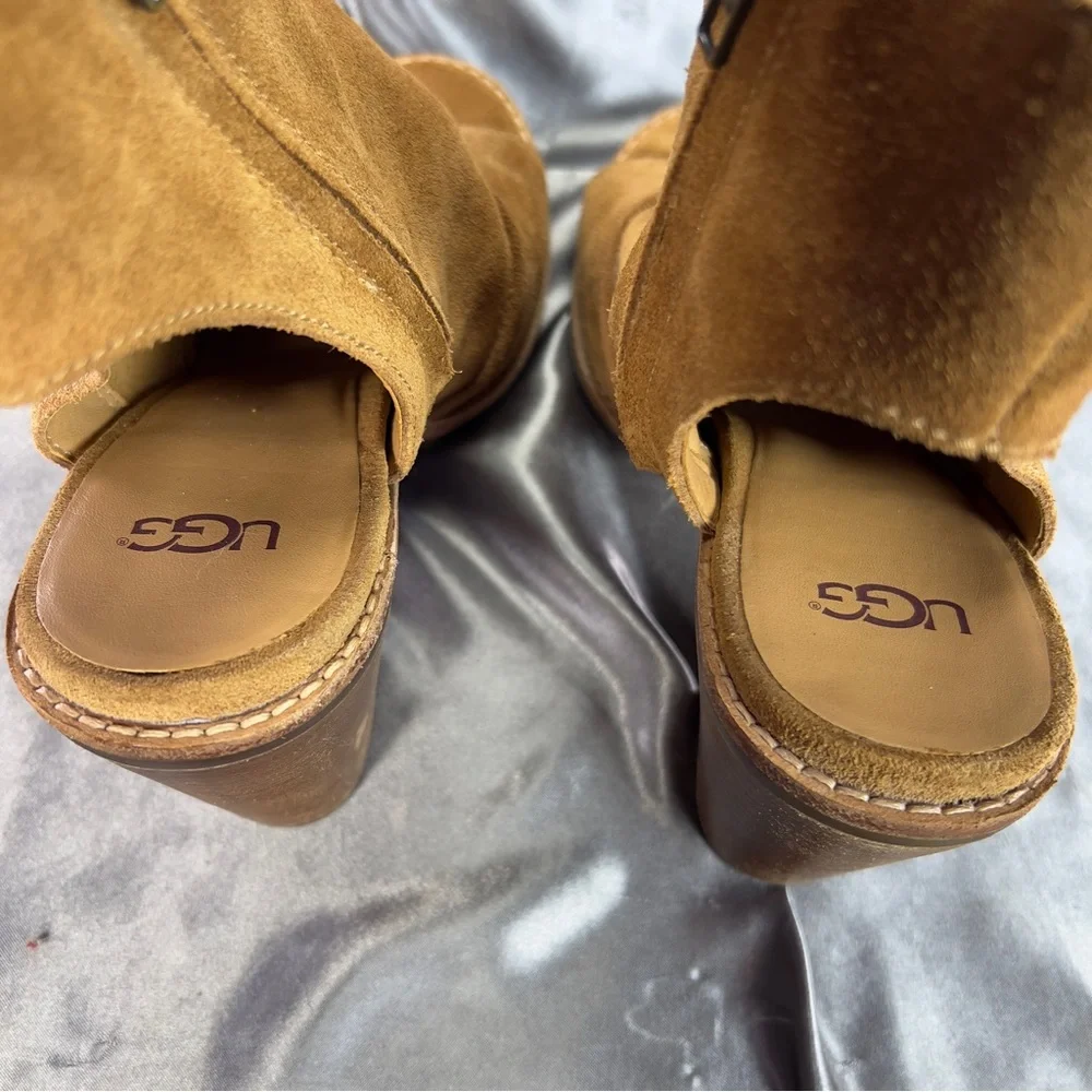 UGG Valencia Peep Toe Ankle Bootie in Light Brown Suede Size 8.5 US/EU 39 GUC‎